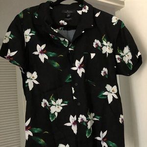 MARC ANTHONY BUTTON UP SHIRT